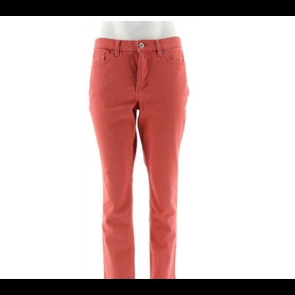 Denim&Co Petite Colored Denim Straight Leg Jeans (A272960)